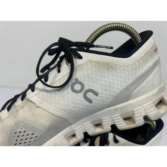 On Cloud X Women's Size 8 Cloudtec Comfort White Sneakers Swiss Running Shoes - Picture 7 of 8